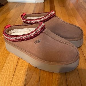 Ugg Tasman
